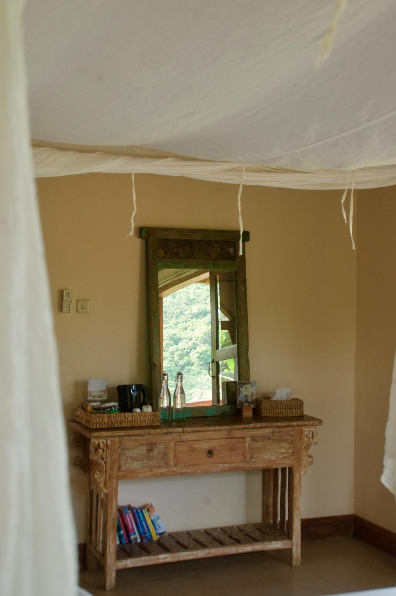 Owa Lodge Areguling Kuta  Pokoj fotografie